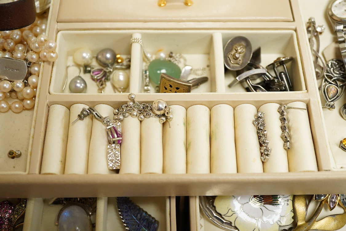 A jewellery box containing mainly costume and other jewellery including, silver and 925 cufflinks, a cultured pearl necklace with silver and paste set clasp and three wrist watches including a steel and gold plated Bulov